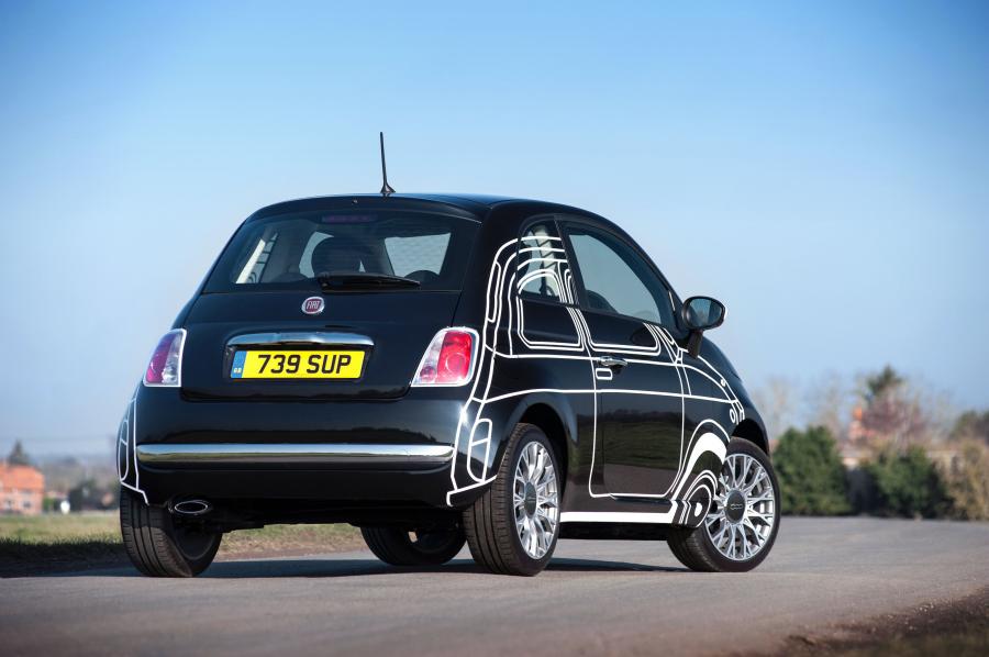  Fiat 500 Ron Arad 2015 года  (UK) (фото 2 из 4)